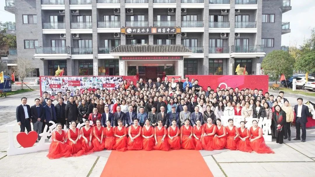 83f43c202fa984c11ec9b922864ba102.jpg 83f43c202fa984c11ec9b922864ba102.jpg